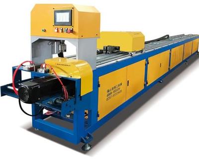 自動(dòng)沖孔機(jī) 網(wǎng)絡(luò)設(shè)備制造中的高效利器